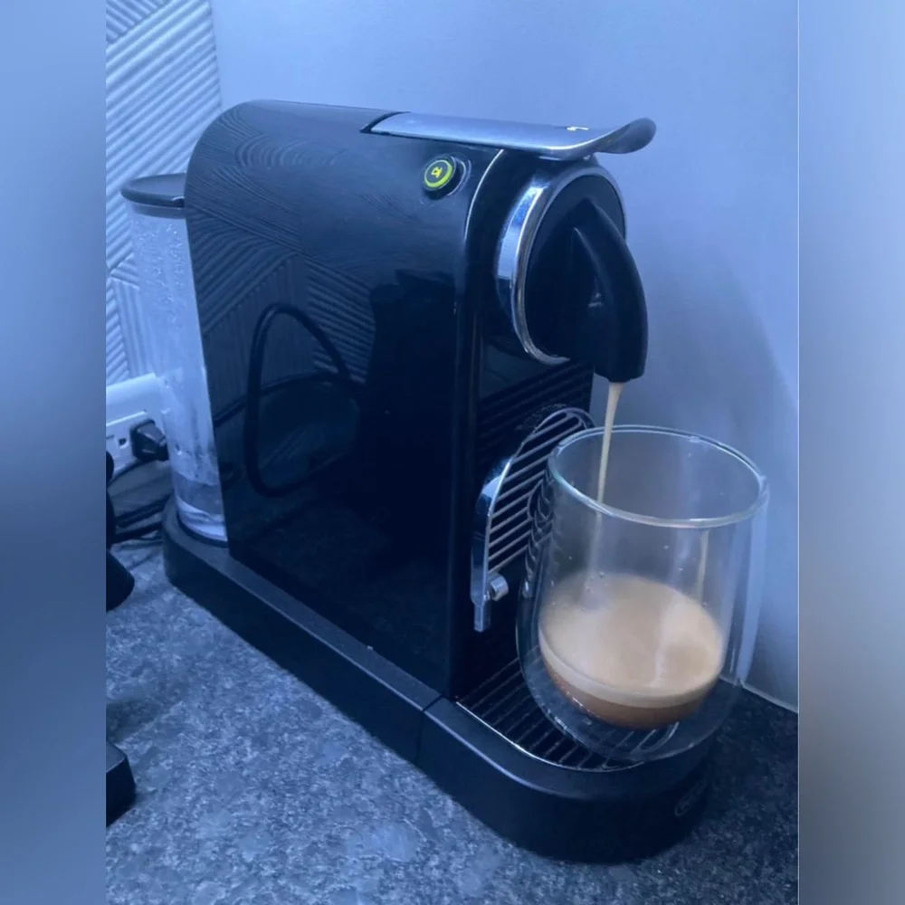 Coffee Machine Nespresso CitiZ Espresso Machine by De'Longhi, black - Picture 1 of 2